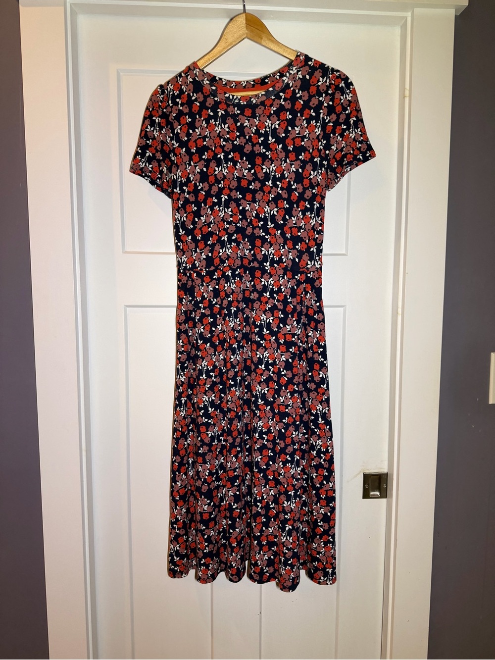 Boden Navy Midi Jersey Dress with Red and White Floral Print with pockets!